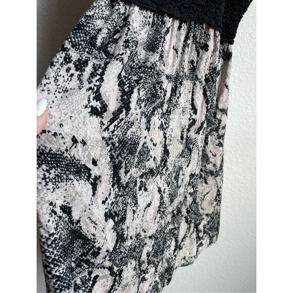 Boho Crochet Festival Dress Beachwear by Japna Women XL Black Cream Snake Print - Picture 2 of 9